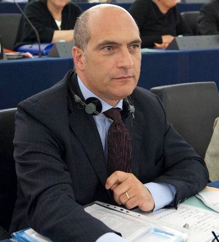 Torre del Greco, Andrea Cozzolino (PD): “Ora bisogna ricostruire la città”