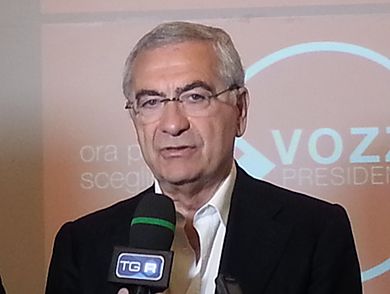 Crisi politica a Castellammare: Vozza scrive ai consiglieri