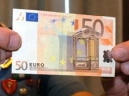 Acquisti con banconote contraffatte. 2 arresti dei Carabinieri