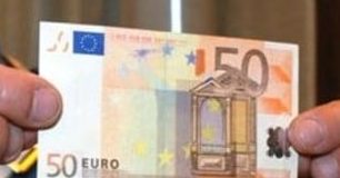 Acquisti con banconote contraffatte. 2 arresti dei Carabinieri