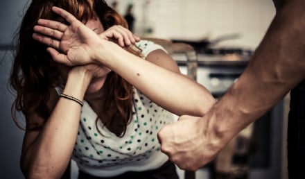 Violenza di genere. Carabinieri arrestano cameriere