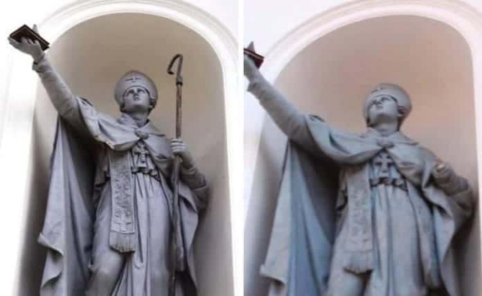 statua san gennaro piazza santa croce