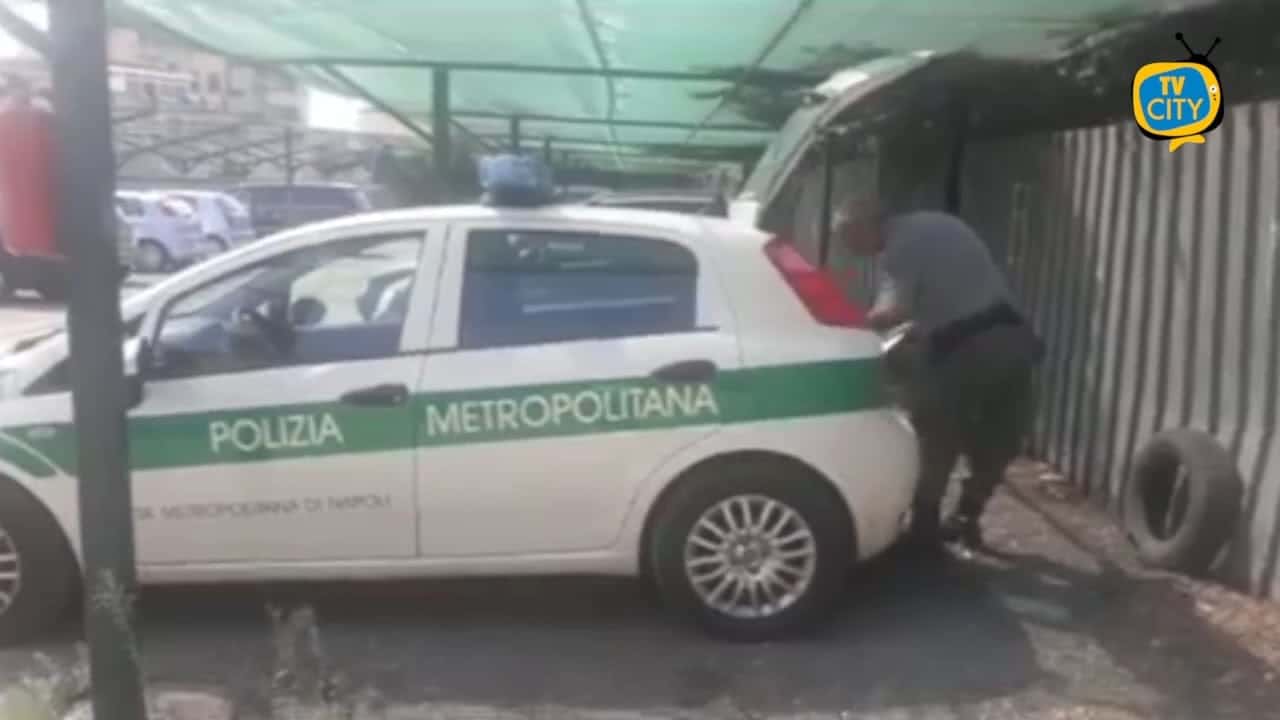 Sequestrata officina meccanica a Boscoreale dalla Polizia Metropolitana – VIDEO