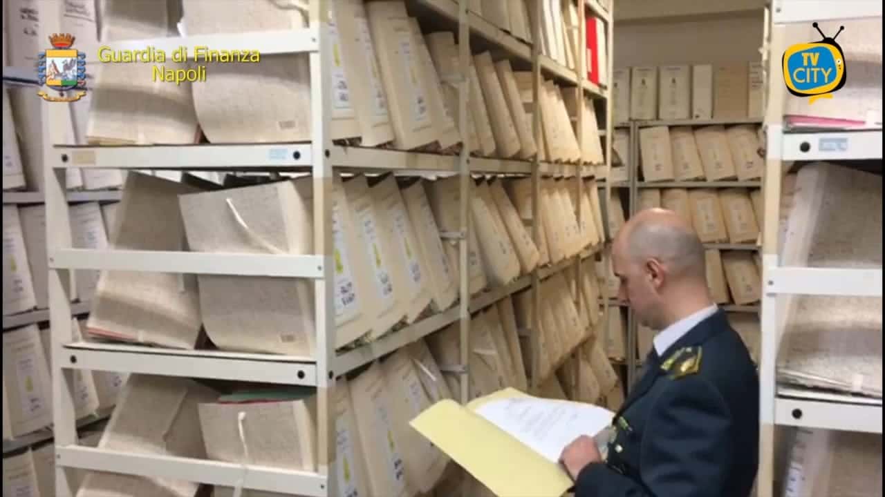 Maxioperazione della finanza a Napoli: 7 arresti e sequestri per oltre 1 milione e mezzo