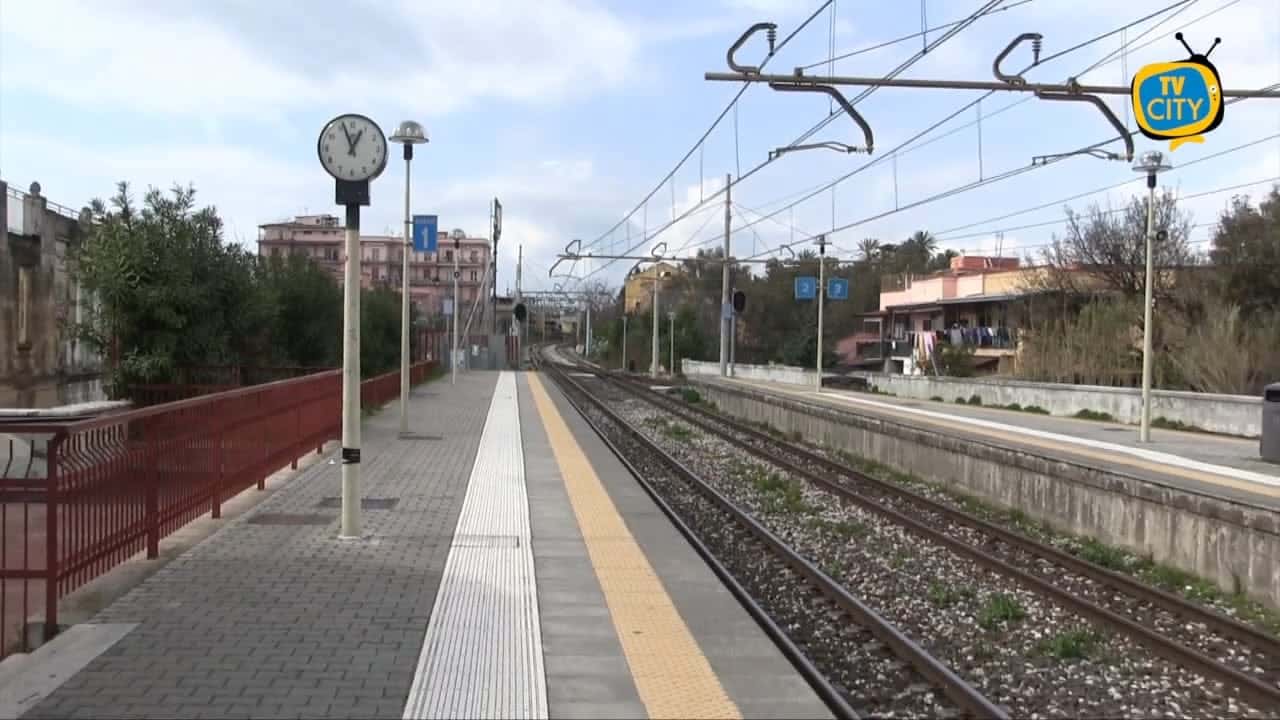 Caos circum, linea Napoli-Sorrento interrotta per motivi tecnici. Due ore di stop