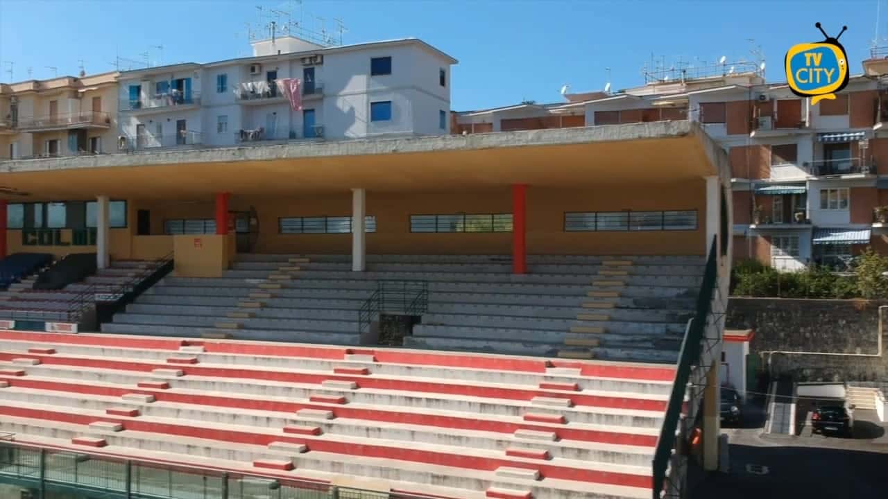 Questione stadio, il consiglio comunale approva lo schema di convenzione Turris-Comune