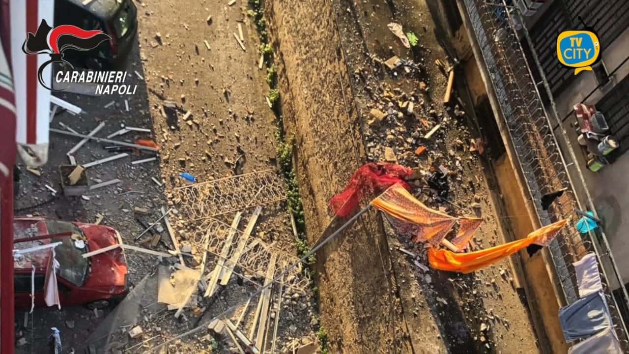 Fabbricazione e detenzione illegale di ordigni esplosivi, arrestato 23enne nel napoletano – VIDEO