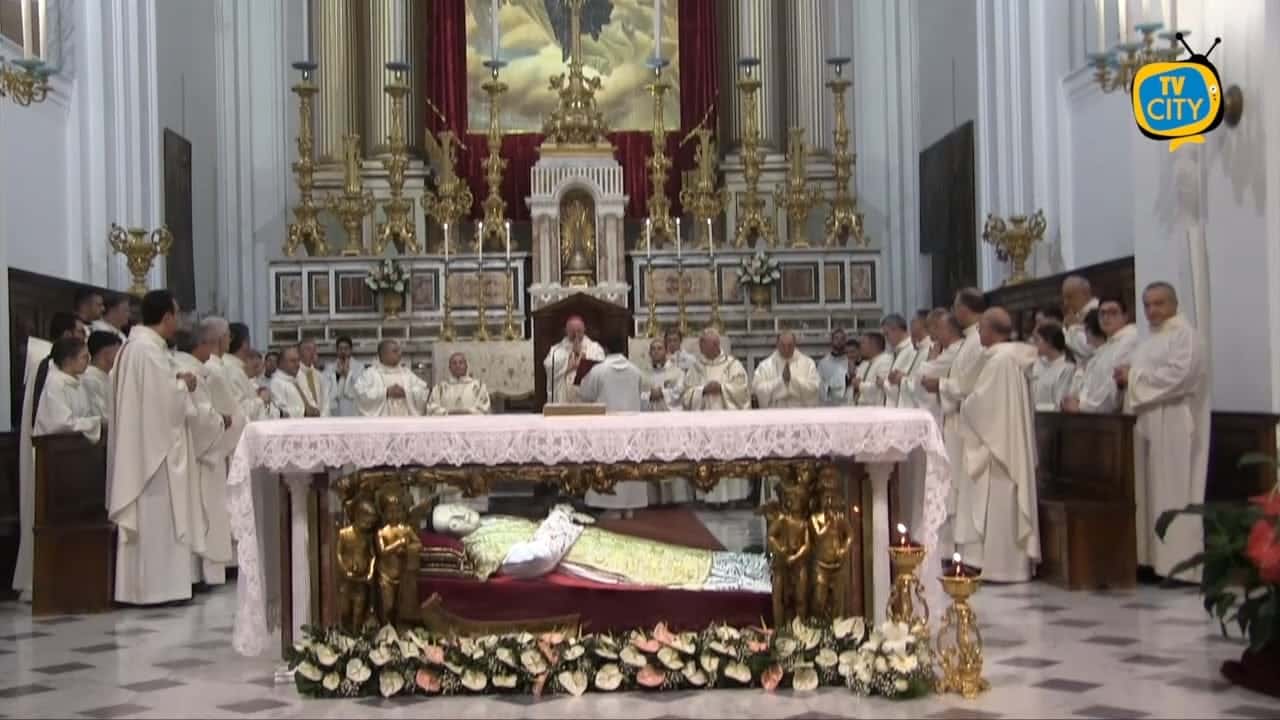 Torre del Greco festeggia San Vincenzo Romano: le emozioni della Messa