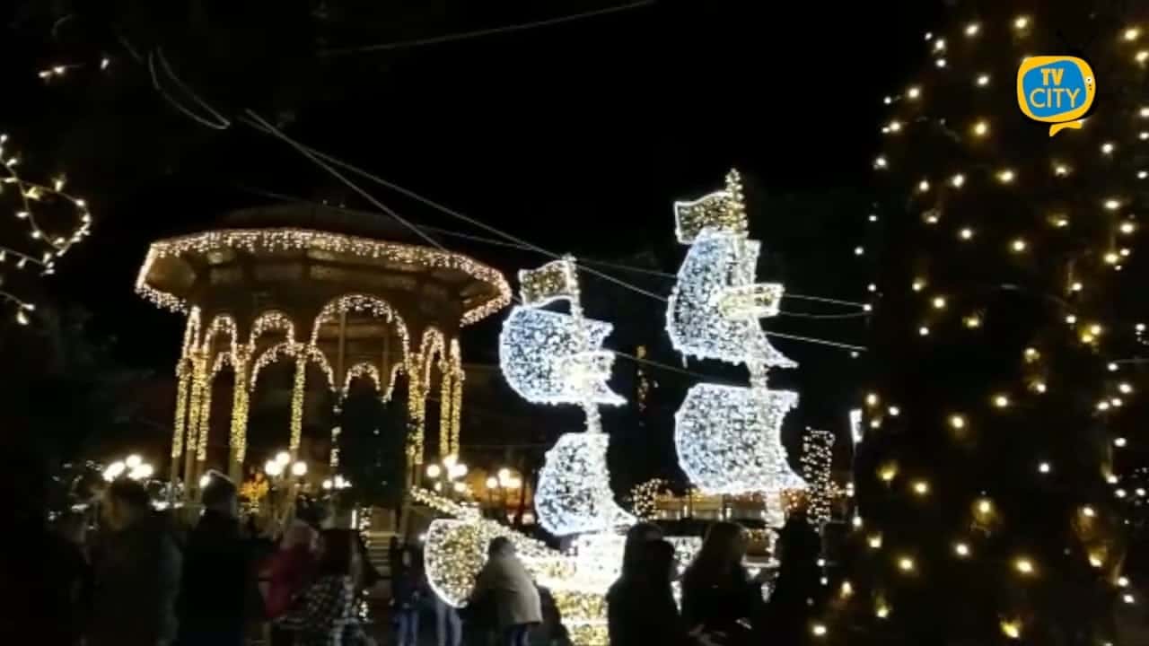 Con l’accensione dell’albero al via il Natale a Stabia, stasera Alexia. Il 2 gennaio Sannino