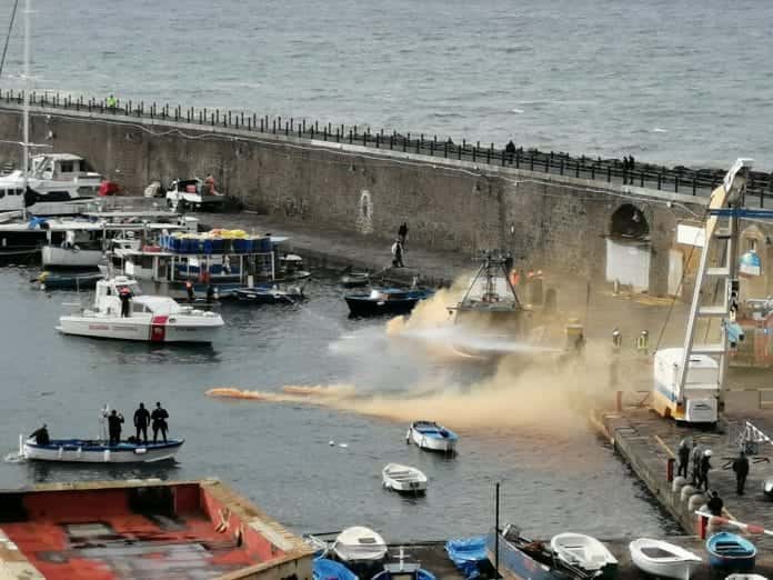 esercitazione antincendio porto di torre del greco