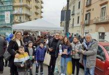 un libro in cambio di un rifiuto