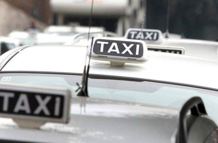 napoli taxi