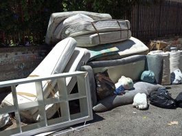 rifiuti via san gennariello