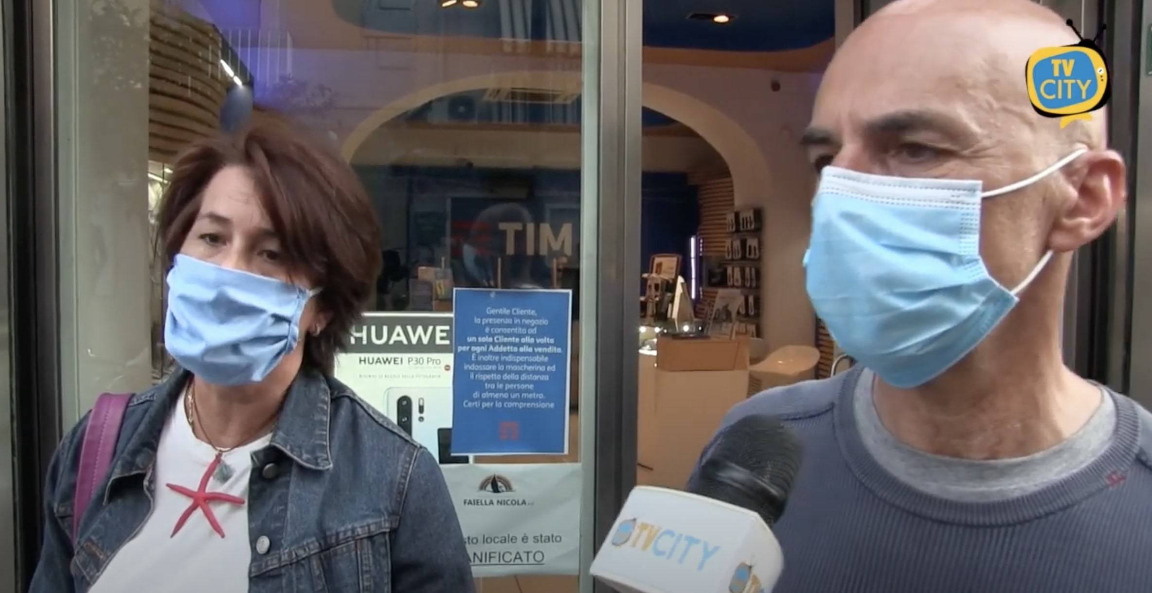 Porta a porta a Torre del Greco tra criticità e appelli – LE INTERVISTE