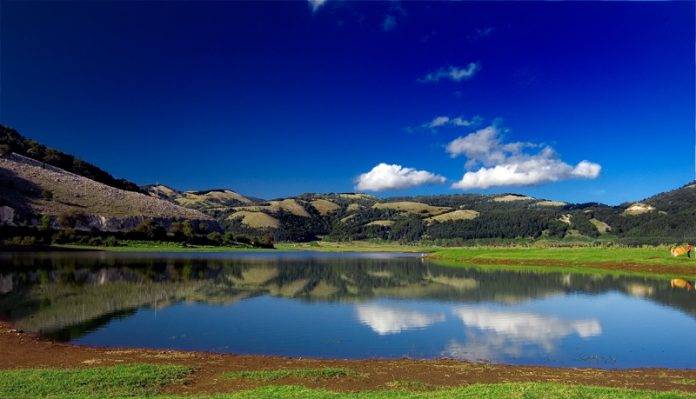 lago laceno