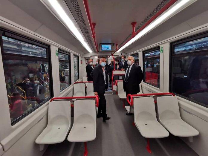 treno nuovo eav