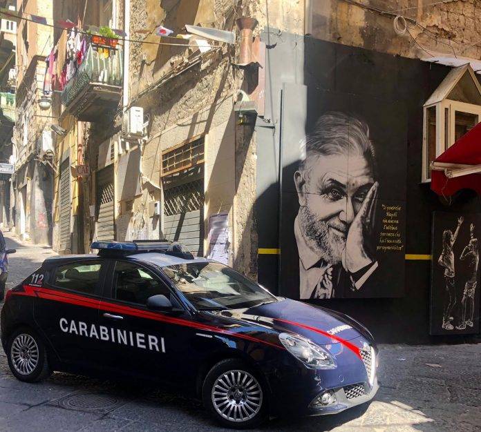 carabinieri quartieri spagnoli