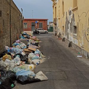 rifiuti villa del cardinale