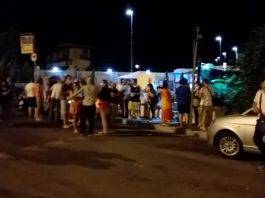 flash mob trasbordo rifiuti via cavallo buttol