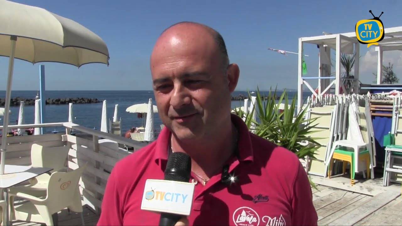 Torre del Greco, stabilimenti balneari aperti fino alla fine di settembre – VIDEO