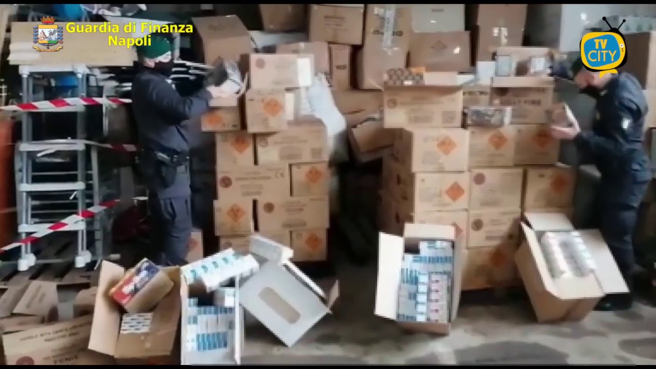 Napoli: controlli Gdf in vista di Capodanno. Sequestro di botti illegali