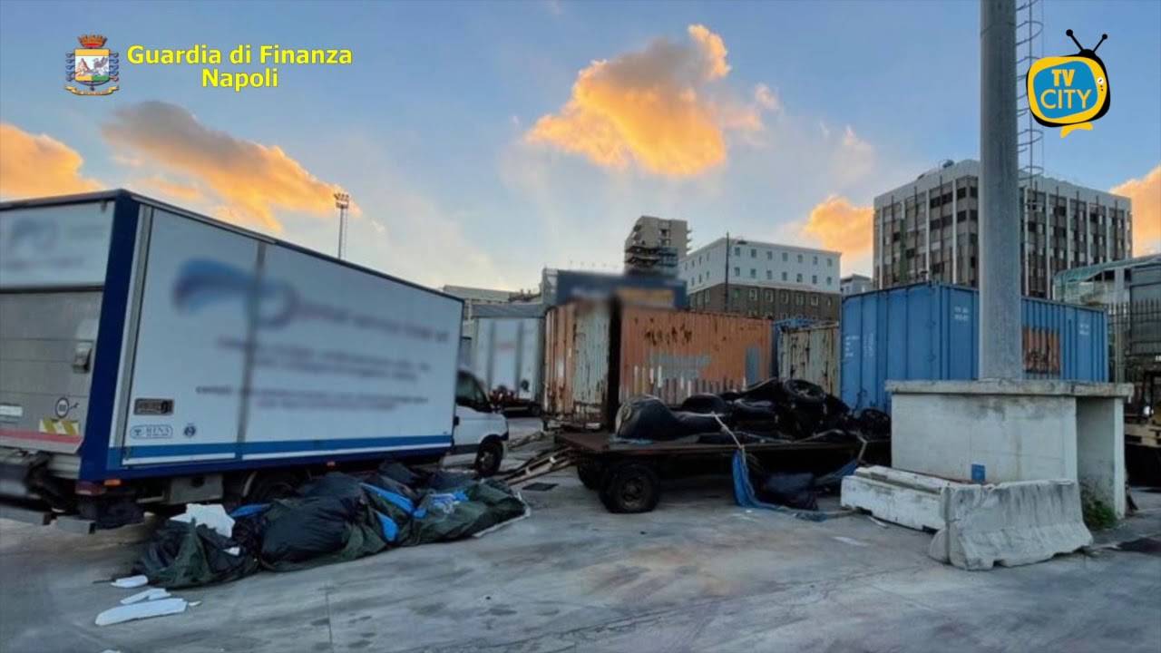 Napoli, sequestrate oltre 100 tonnellate di rifiuti speciali