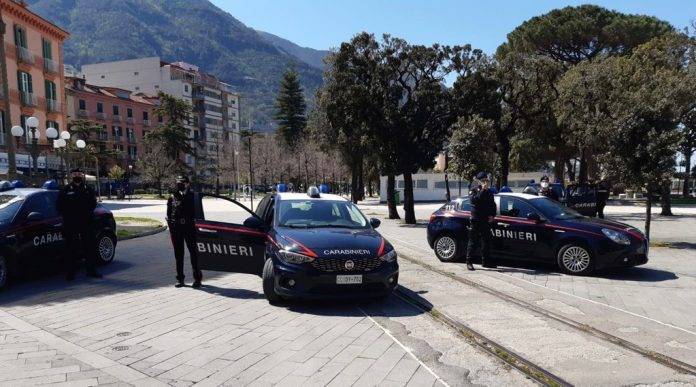 Controlli Carabinieri Castellammare