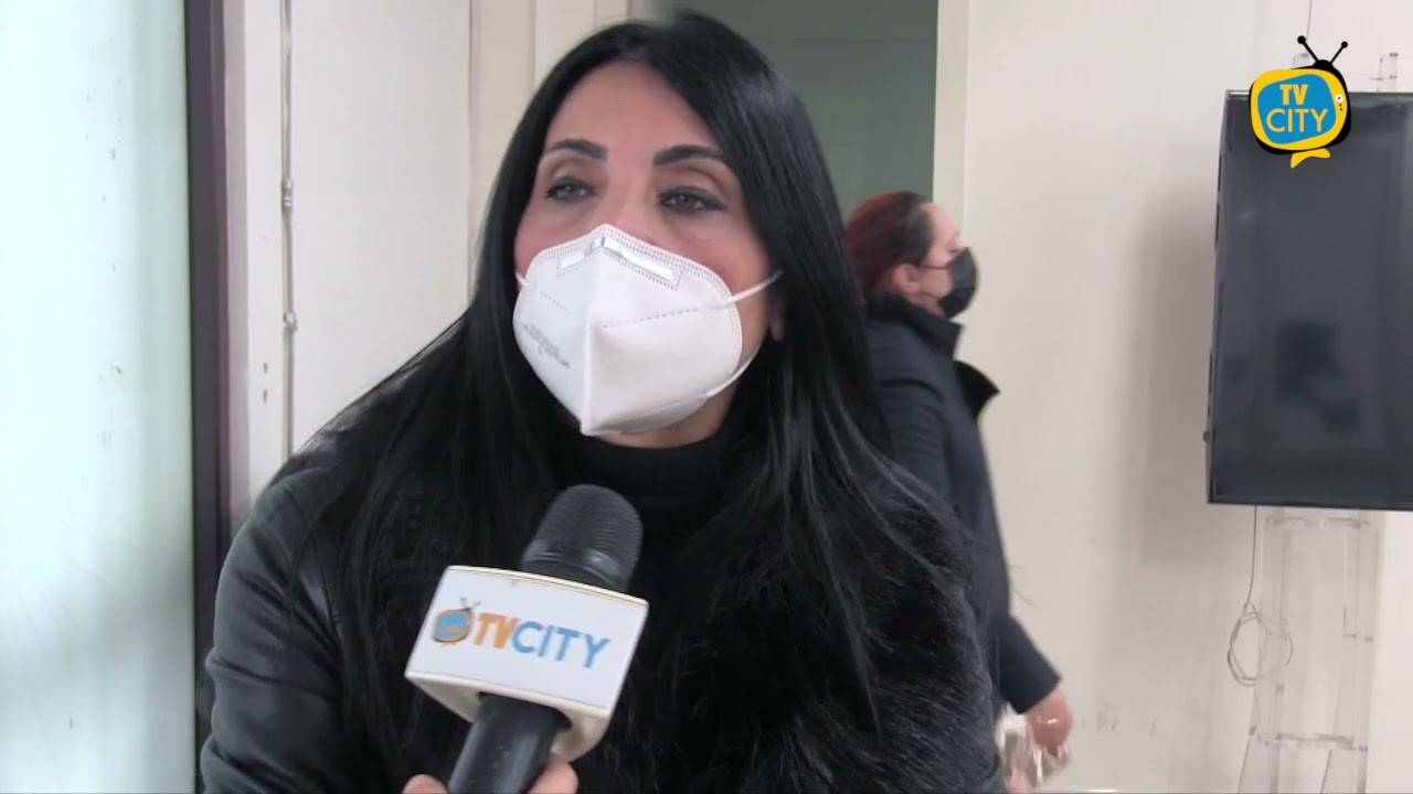 Caos all’ufficio anagrafe: torresi in fila da ore per la carta d’identità – VIDEO