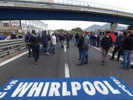 Whirlpool Protesta Napoli
