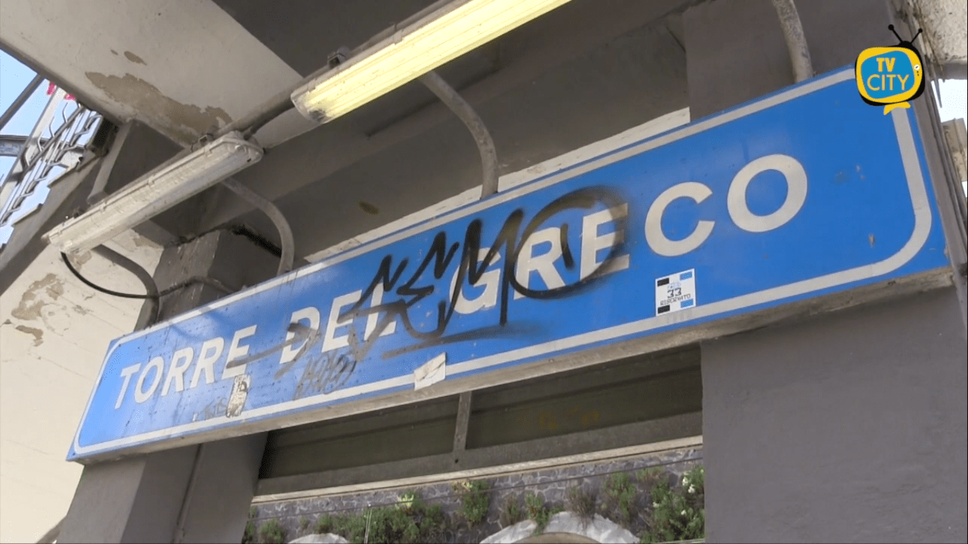 Circumvesuviana: cancellate 39 corse, l’ira dei pendolari – VIDEO