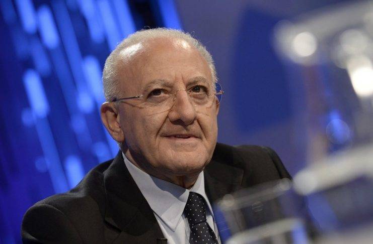 de luca campania scuola pubblica