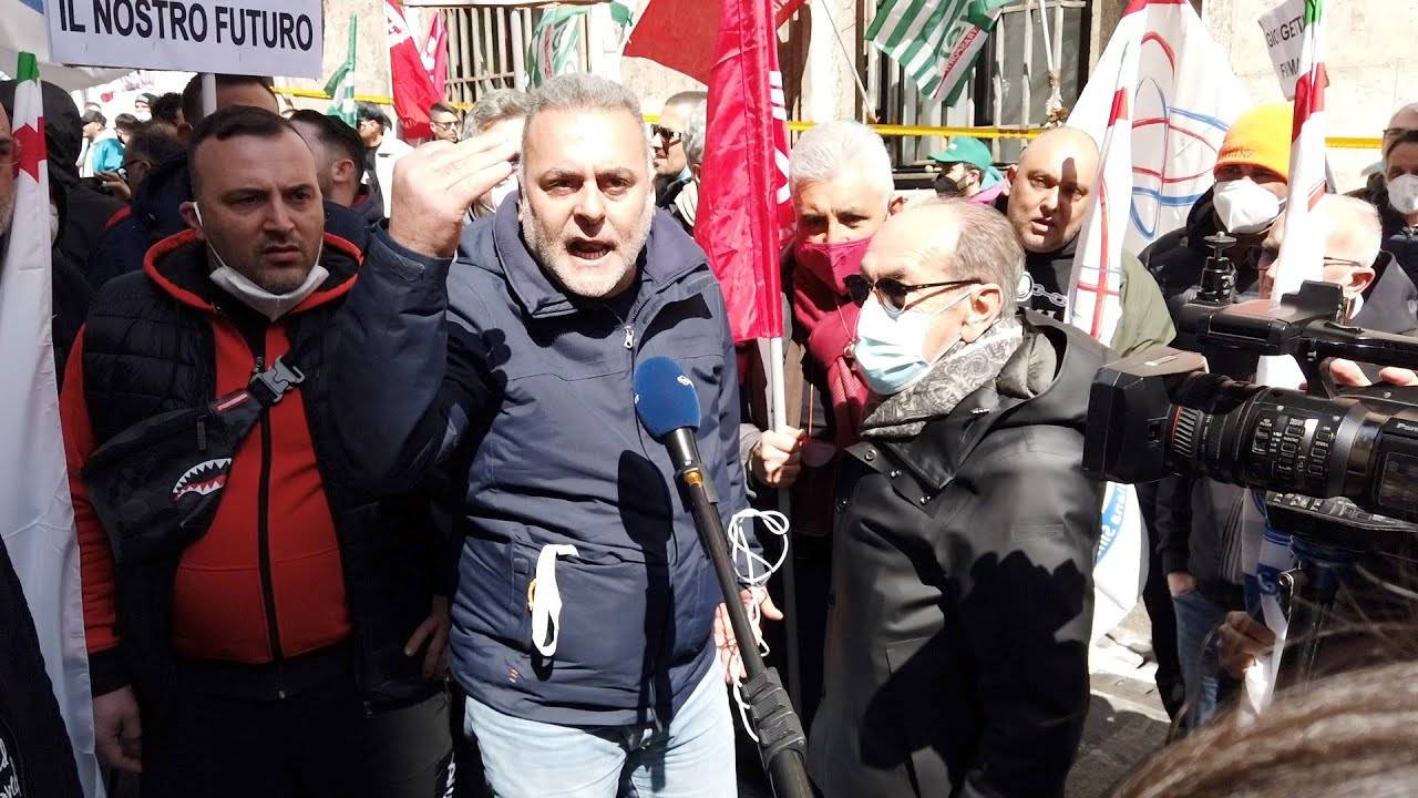 La protesta dei marittimi di Torre del Greco sbarca a Roma