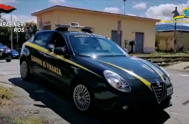 italy village sequestrato baia domizia