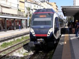 eav disservizi circumvesuviana