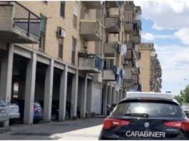 in fila per la droga