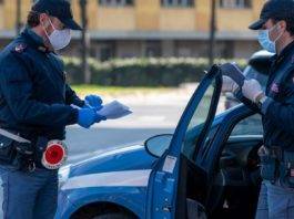 fugge all'alt e aggredisce i poliziotti