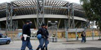 Il Questore firma 19 divieti di accesso agli stadi daspo