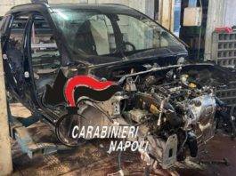 smontano auto rubata