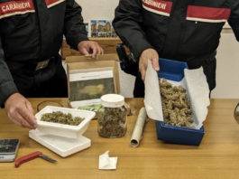 forio carabinieri pusher