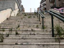 scale via degli incisori degrado