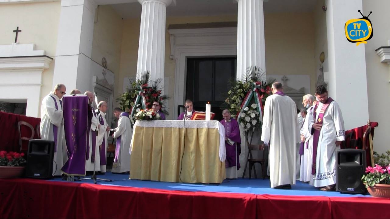 commemorazione defunti santa messa cimitero