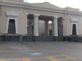 torre del greco cimitero strisce gialle