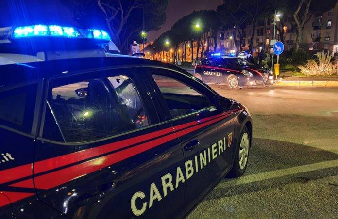 napoli cocaina investe uomo