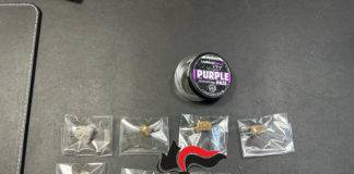 Carabinieri arrestano pusher per detenzione di droga pusher hashish negli slip