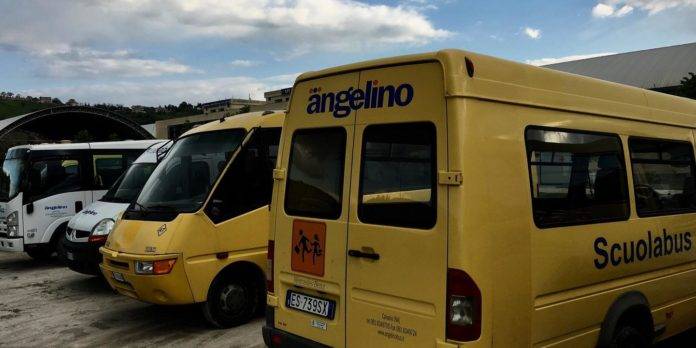 bus scuola