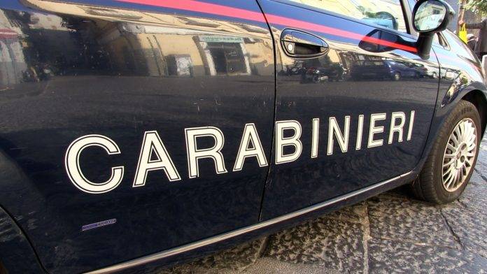 auto carabinieri