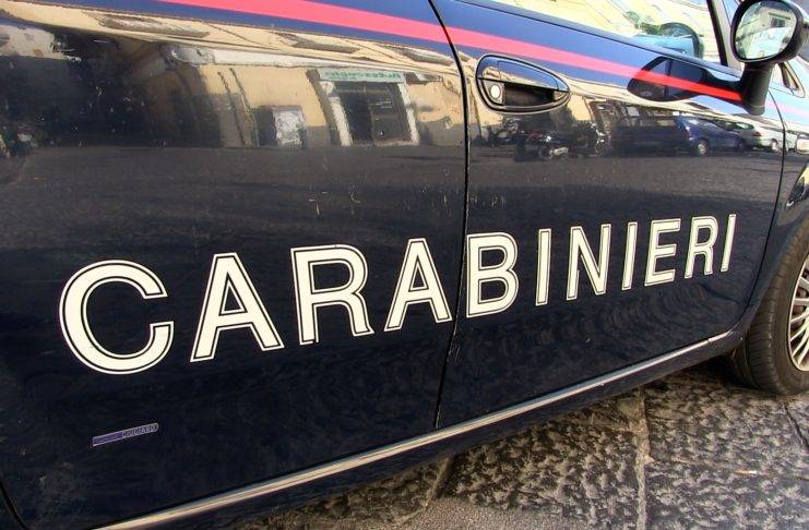 auto carabinieri