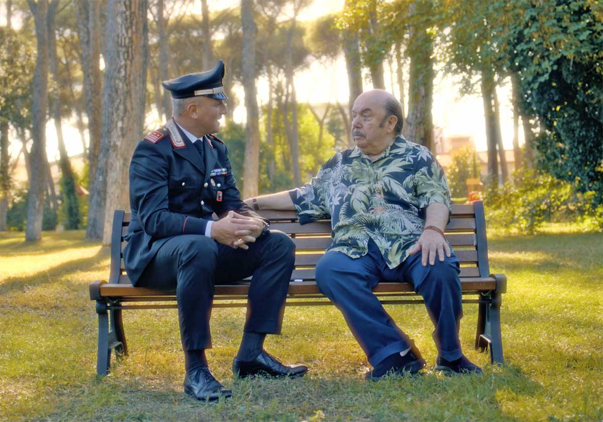 Lino Banfi testimonial speciale per l’Arma contro le truffe agli anziani