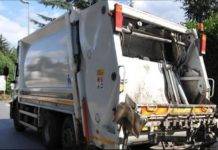 Torre del Greco, netturbino ferito a colpi d’arma da fuoco camion