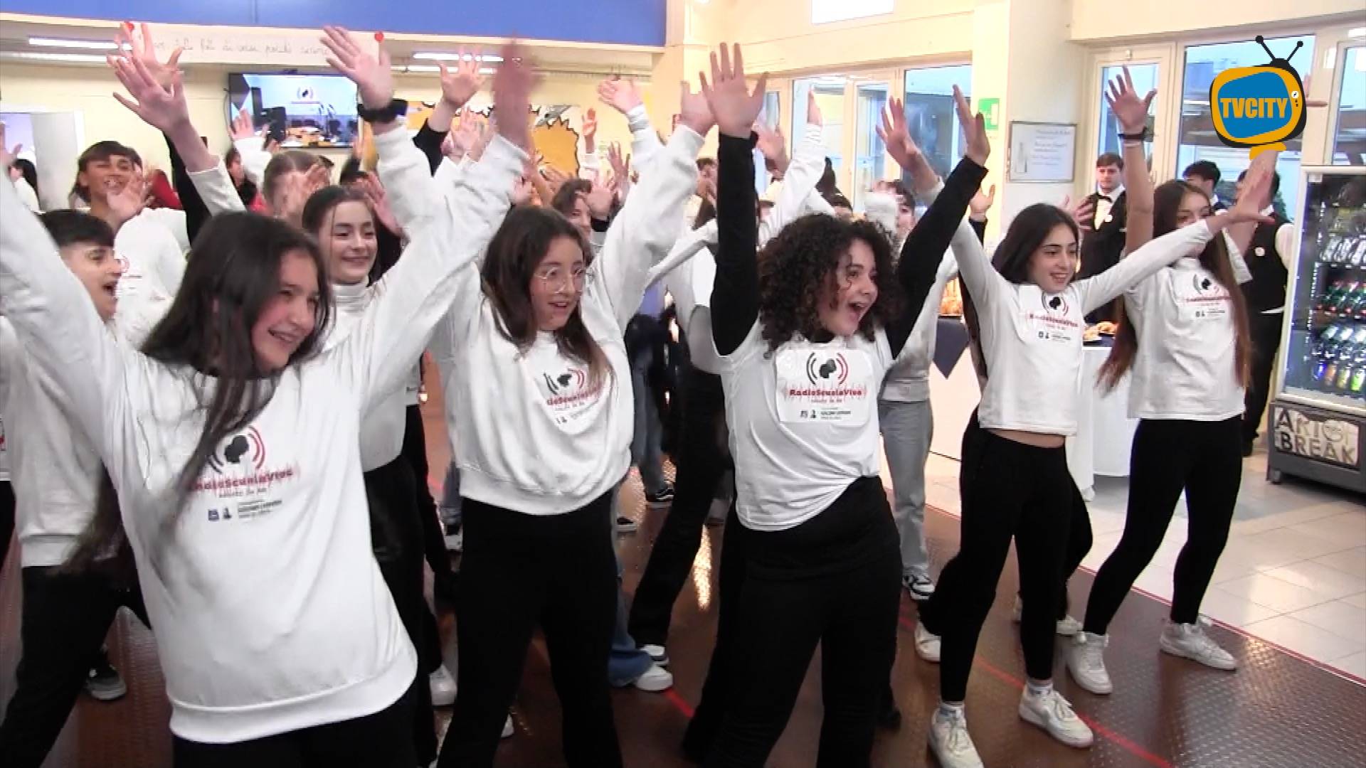 Nasce all’istituto Giacomo Leopardi “Radio Scuola Viva”